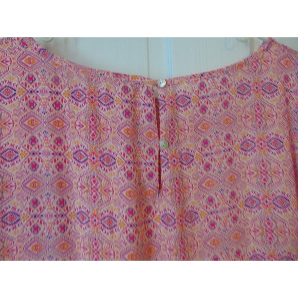 Cynthia Rowley Blouse in Size Xl in great condition 100% polyester - Picture 7 of 8